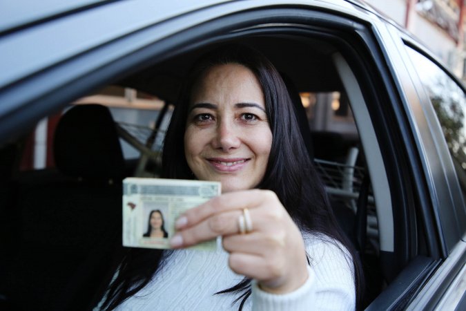 278 paranaenses já receberam a CNH gratuita pelo programa social do Estado