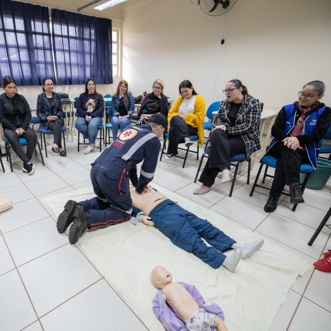 Projeto Samuzinho prepara professores da rede municipal para agir em situações de emergência