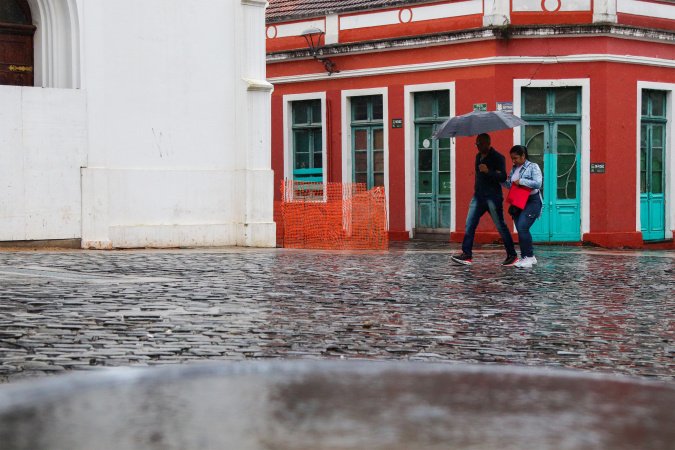 Novembro terá chuvas acima da média e gangorra nas temperaturas, prevê Simepar