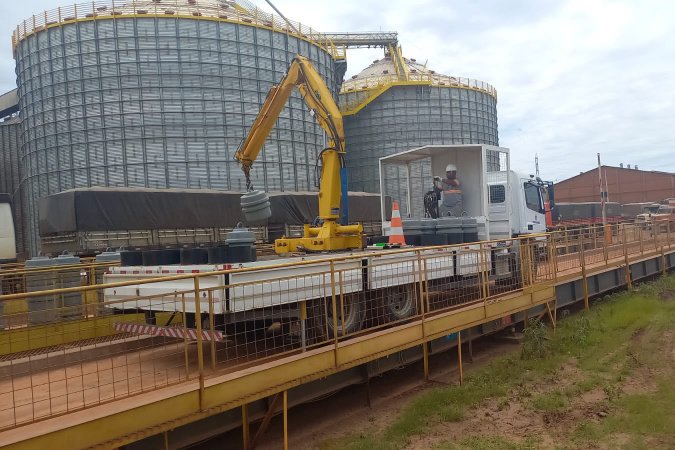 Mais segurança: Ipem-PR fiscaliza balanças rodoviárias na região de Maringá