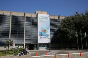 Detran-PR institui obrigatoriedade de uso da Central de Segurança para despachantes